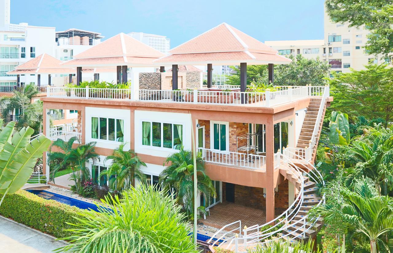 Arabella Villas Pattaya Esterno foto