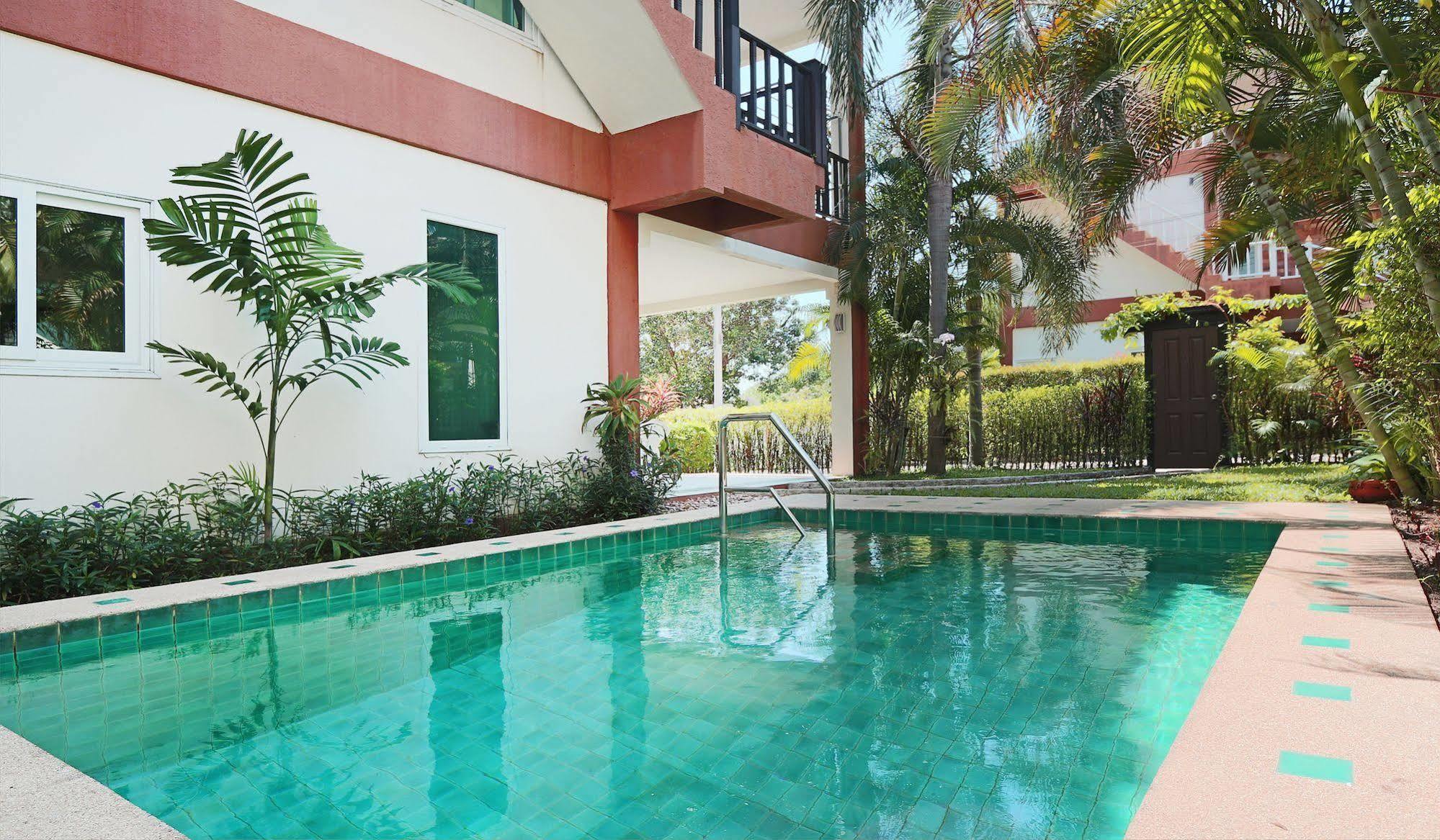 Arabella Villas Pattaya Esterno foto