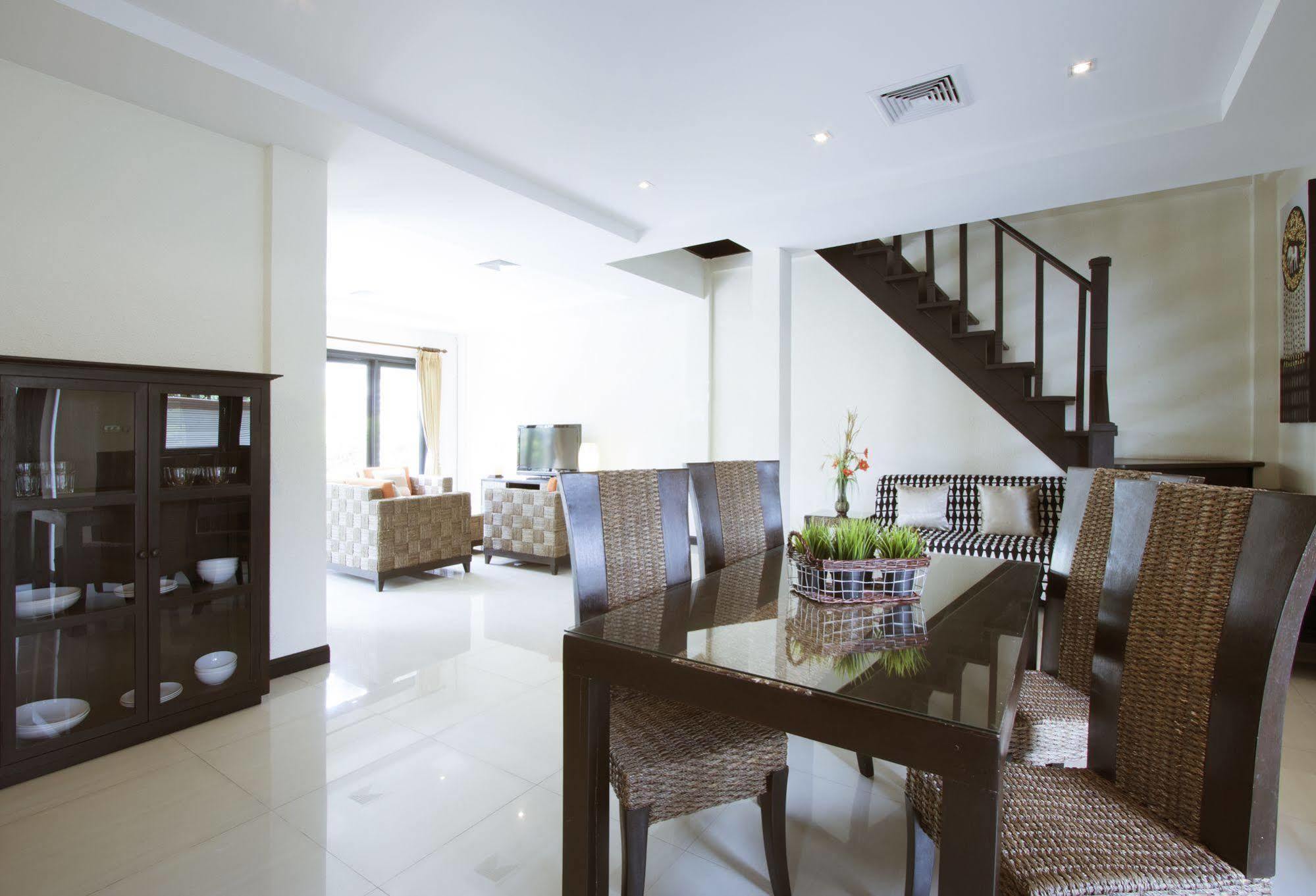 Arabella Villas Pattaya Esterno foto